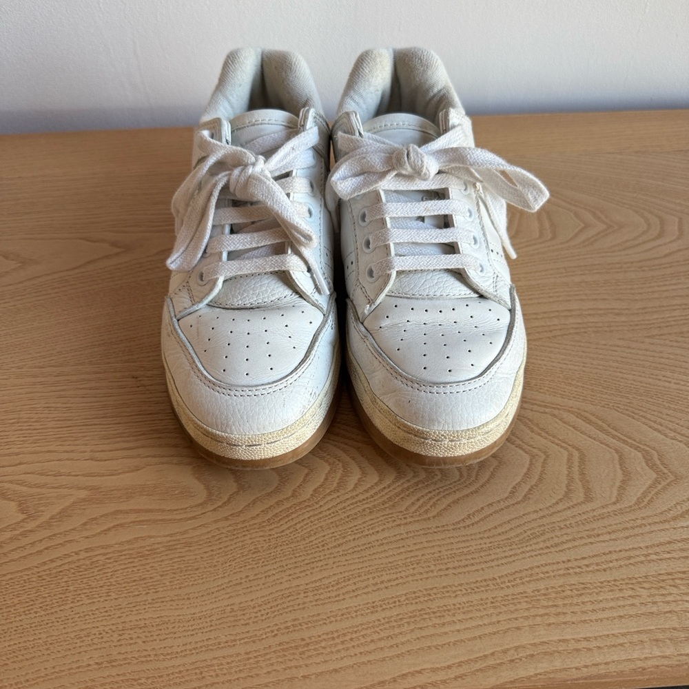 Saint Laurent SL61 White Leather Sneakers - Picture 2 of 6